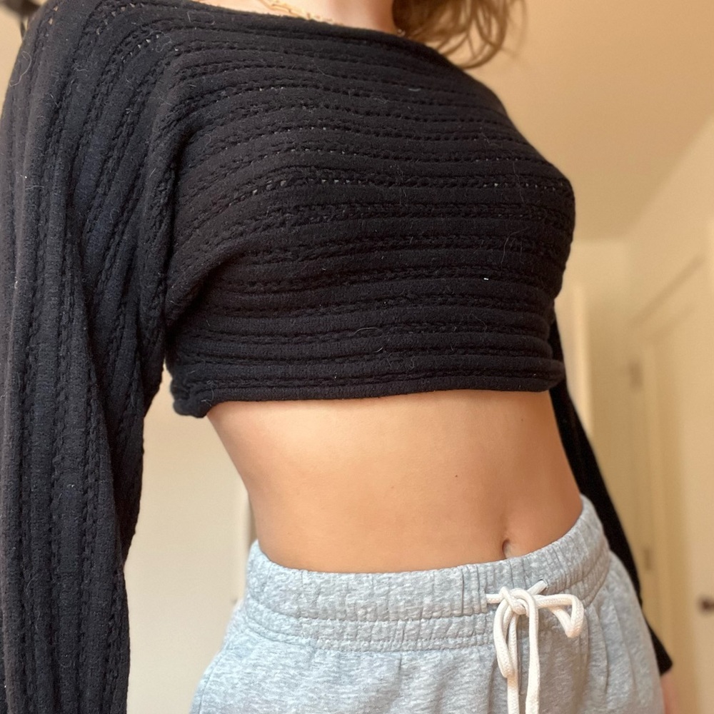 Princess Polly black knit cropped sweater size s/m